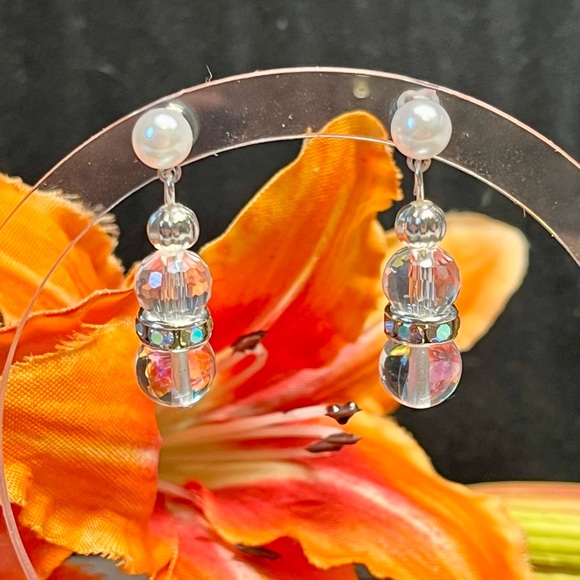 pearl stud and Swarovski earrings-classics! - Picture 7 of 10